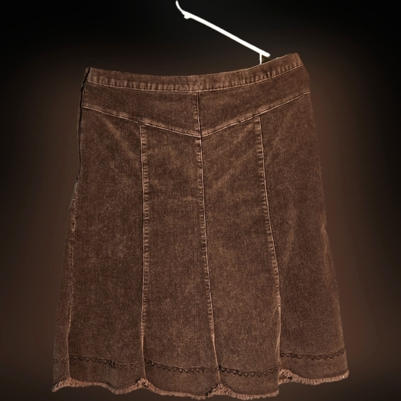 OJAI Brown Denim Corduroy Skirt with scalloped freyed hem Size 8 - Picture 2 of 7